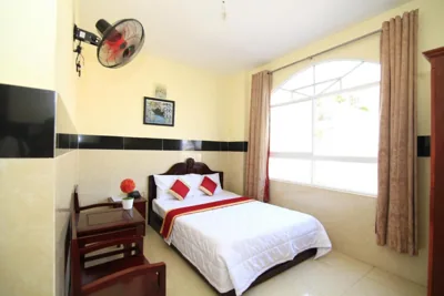 标准双人房 — Truong Giang Hotel